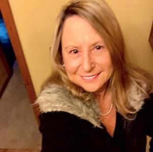 Meet your Posher, Danita